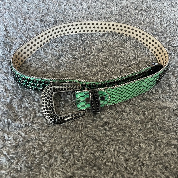DNA Rhinestone Belt. Small. - Picture 2 of 5